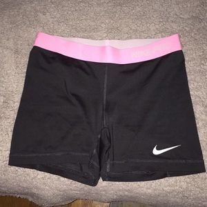 Women’s Nike Pro 3”